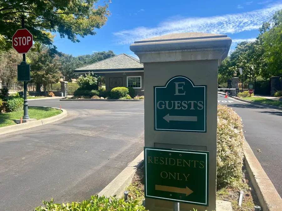 743 Bridle Ridge Court, Fairfield, CA 94534 - #3