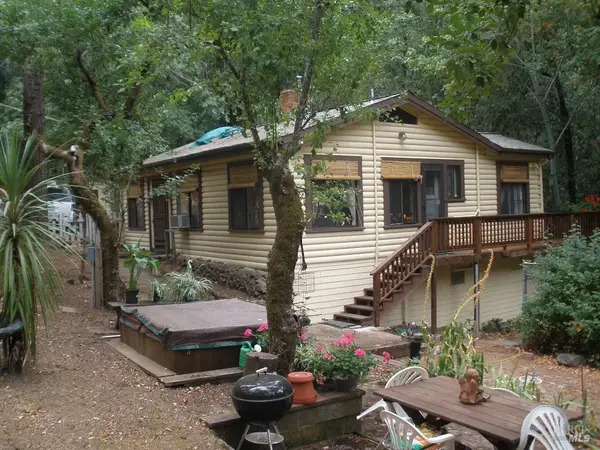 3323 Mill Creek Road, Healdsburg, CA 95448