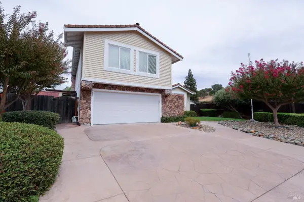 107 Iroquois Drive, Vacaville, CA 95688