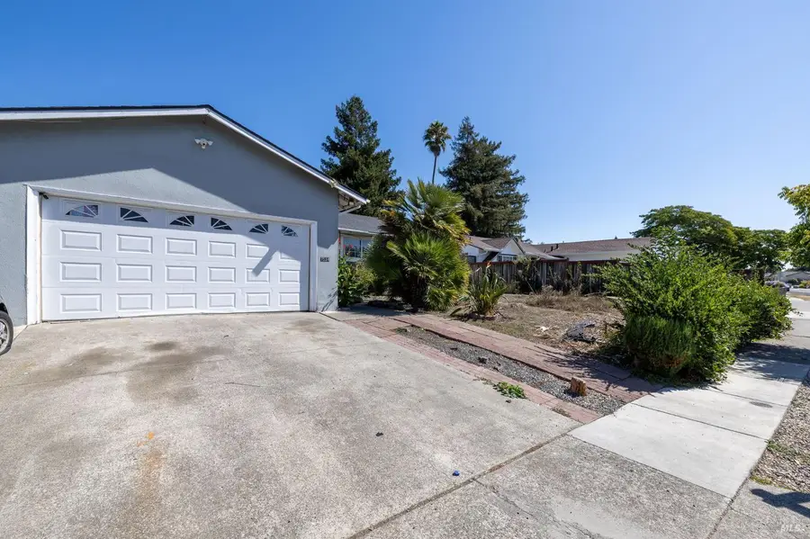 7534 Adrian Drive, Rohnert Park, CA 94928 - #2