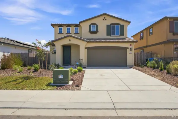 585 Shefford Drive, Vacaville, CA 95687