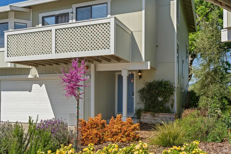 21 Briarwood Court, Novato, CA 94947 - #2