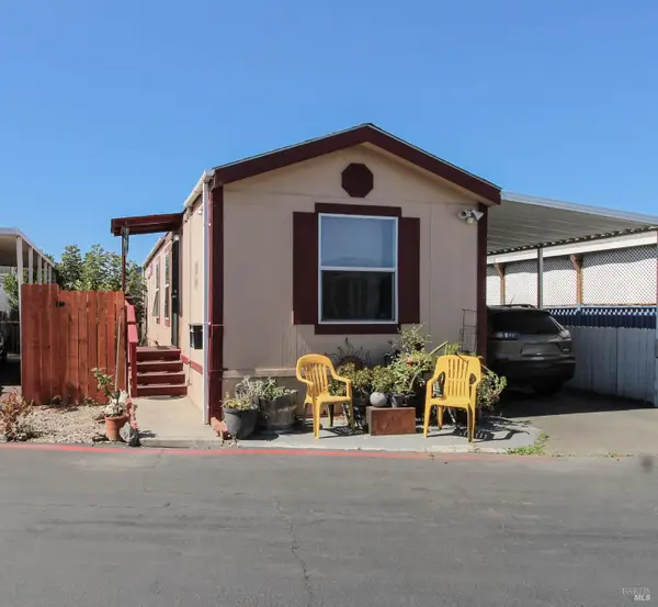 8 Mast Drive, Suisun City, CA 94585