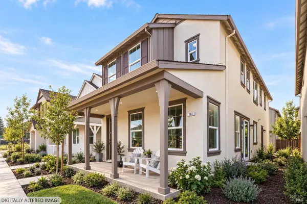 273 Everlove Court, Santa Rosa, CA 95403