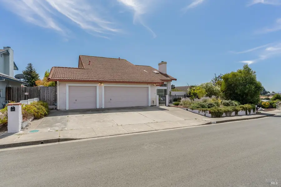 860 Hanlon Way, Benicia, CA 94510 - #2