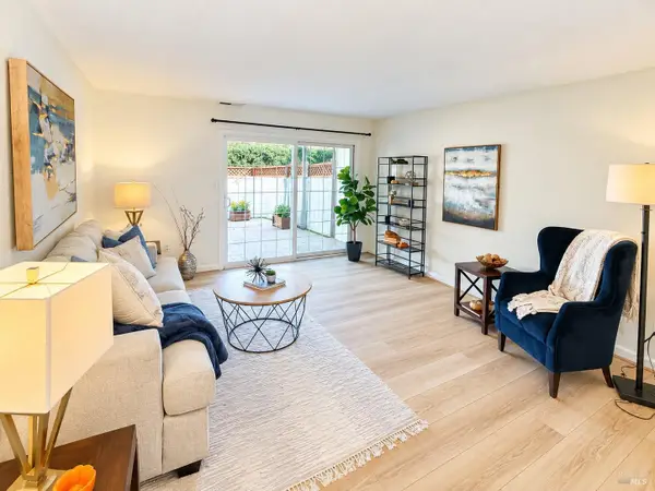1988 Knolls Drive, Santa Rosa, CA 95405