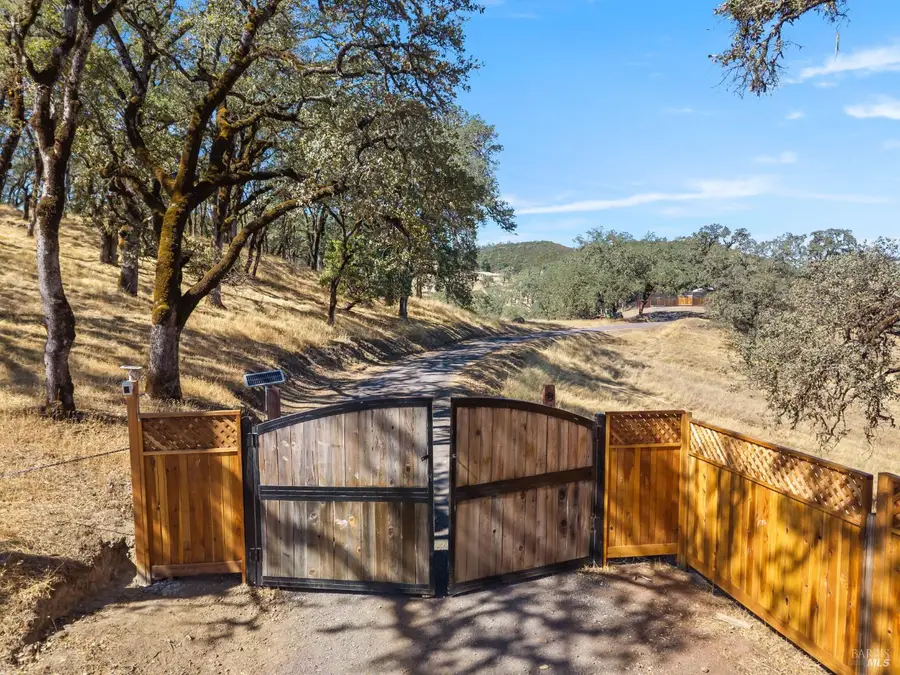 8500 Black Bart Trail, Redwood Valley, CA 95470 - #2