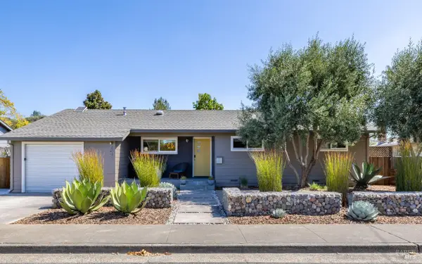 804 Josephine Lane, Healdsburg, CA 95448