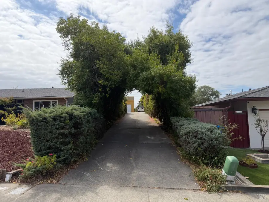 1527 Granada Street, Vallejo, CA 94591 - #2