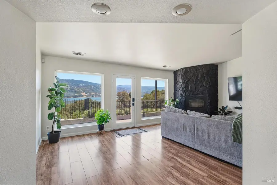 5791 Lake Ridge Drive, Ukiah, CA 95482 - #3