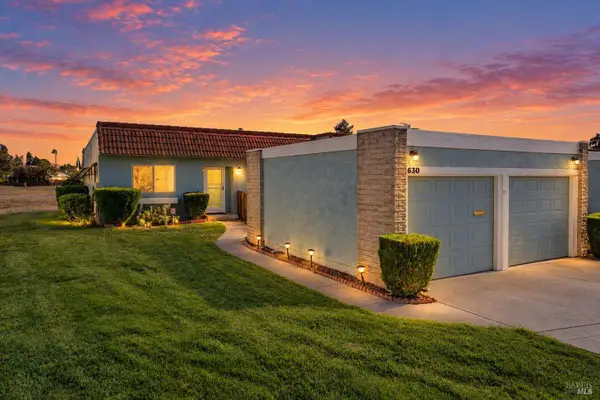 630 Yellowstone Drive, Vacaville, CA 95687