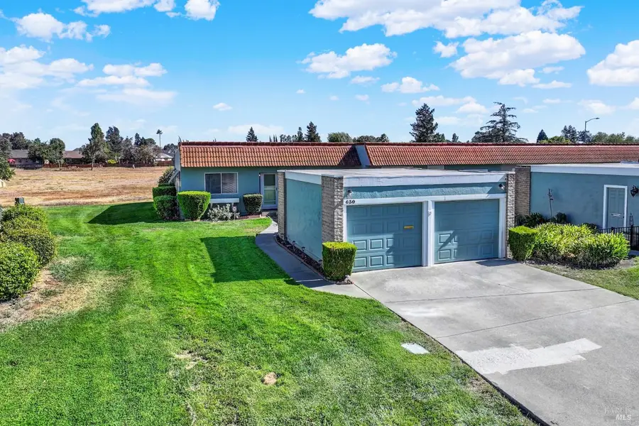 630 Yellowstone Drive, Vacaville, CA 95687 - #2