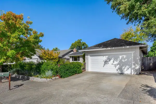 4906 Everglade Drive, Santa Rosa, CA 95409