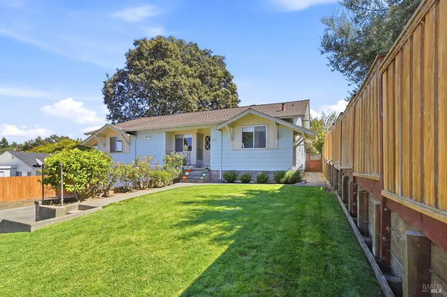 368 E School Street, Cotati, CA 94931 - #2