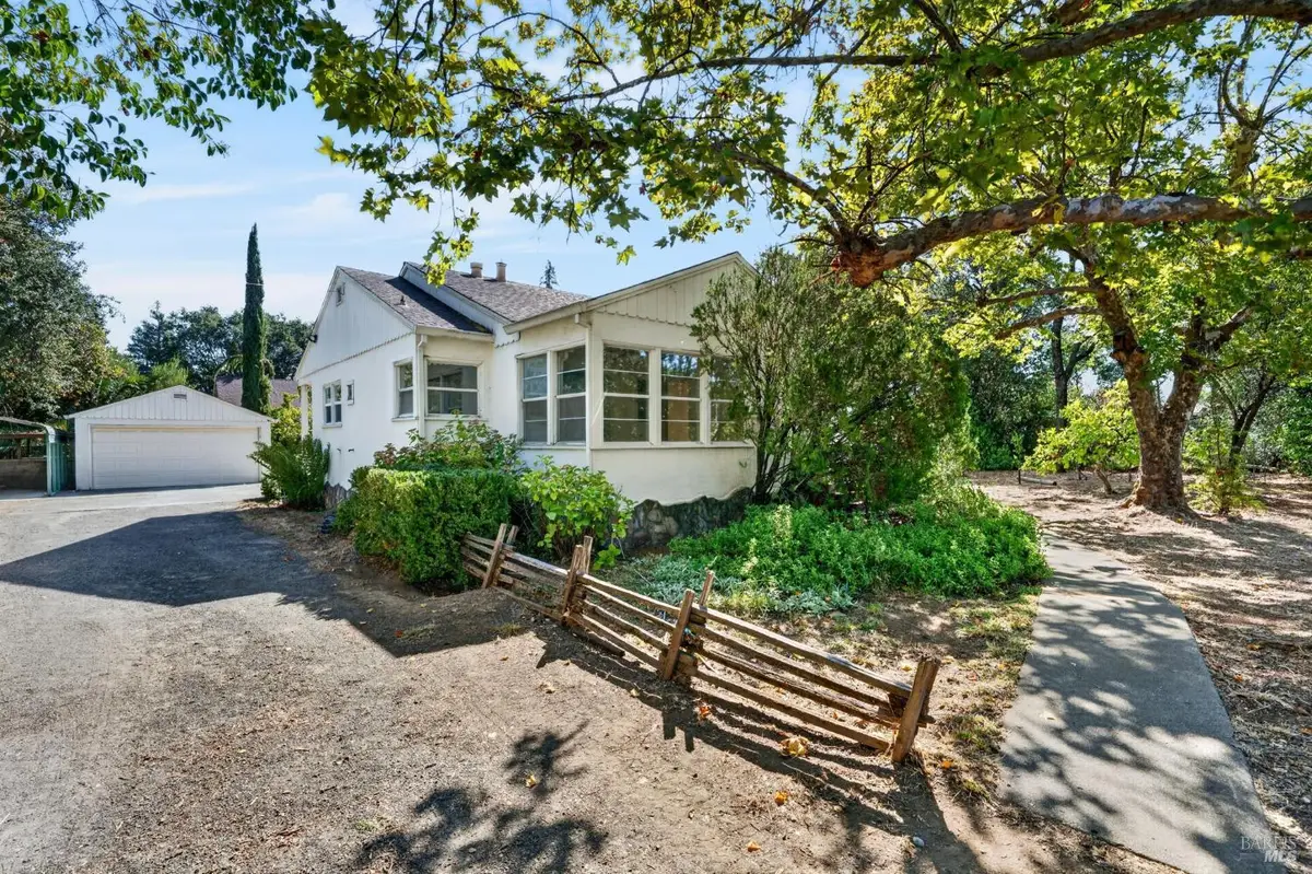 910 S Cloverdale Boulevard, Cloverdale, CA 95425 - #1