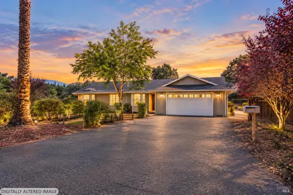 7921 Uva Drive, Redwood Valley, CA 95470