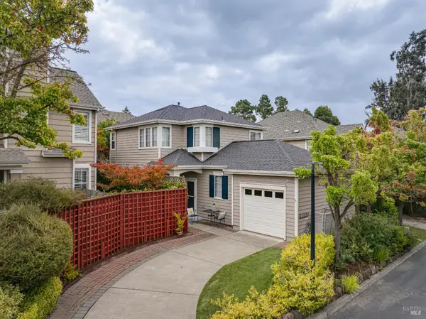 1189 Brighton View Circle, Petaluma, CA 94952