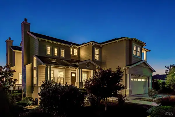 3701 Stanhope Court, Santa Rosa, CA 95404