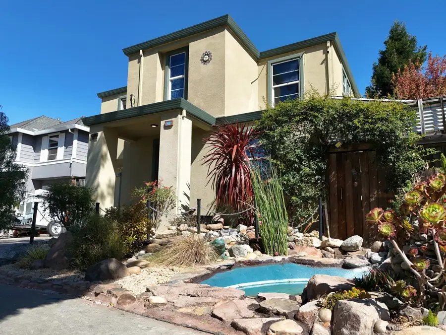 2218 Northview Street, Santa Rosa, CA 95403 - #2