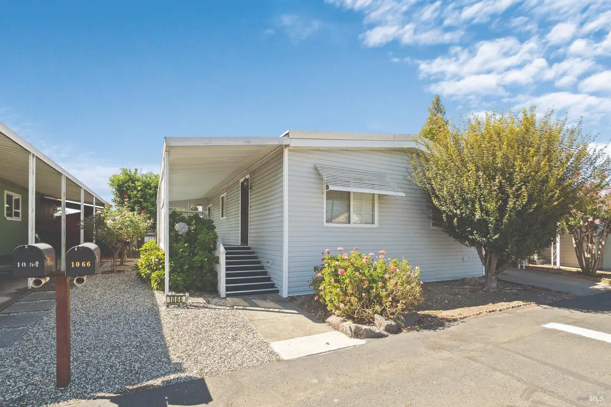 1066 Maple Drive, Windsor, CA 95492 - #1