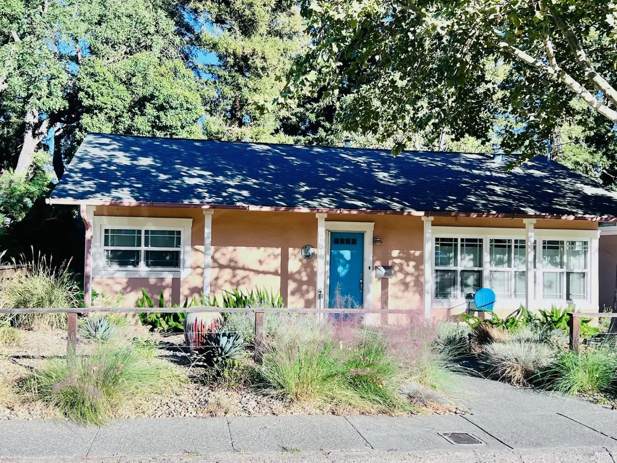 751 Almond Street, Vacaville, CA 95688 - #1