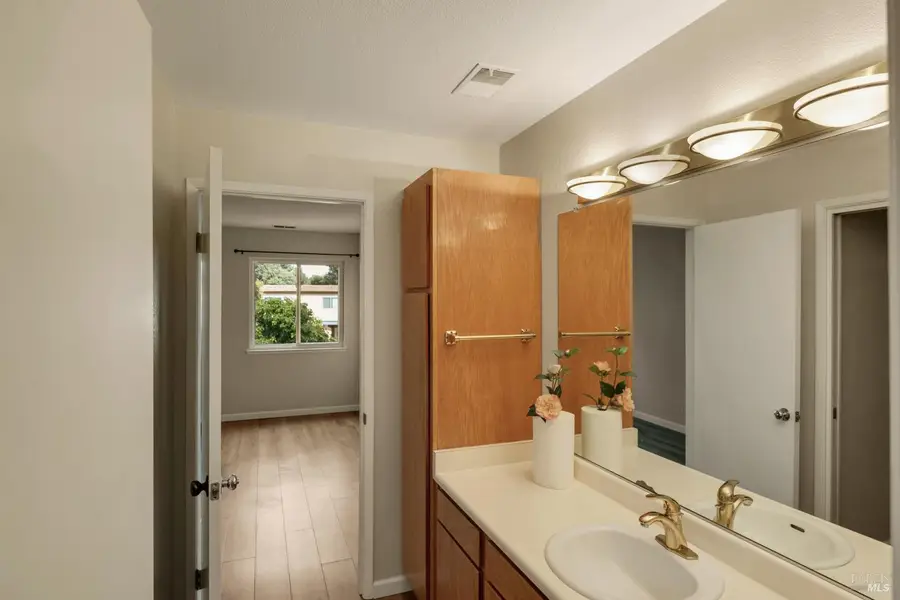 2546 Westberry Drive, Santa Rosa, CA 95403 - #3