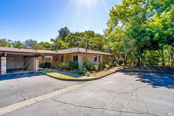 6492 Meadowridge Drive, Santa Rosa, CA 95409