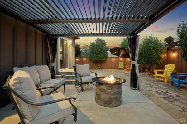 1412 Dogwood Drive, Santa Rosa, CA 95403