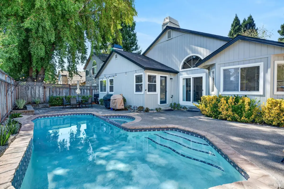 5092 Deerwood Drive, Santa Rosa, CA 95403 - #1