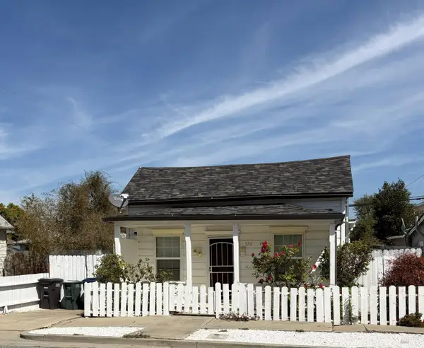 526 Montezuma Street, Rio Vista, CA 94571