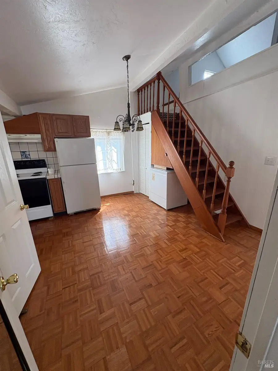 526 Montezuma Street, Rio Vista, CA 94571 - #2