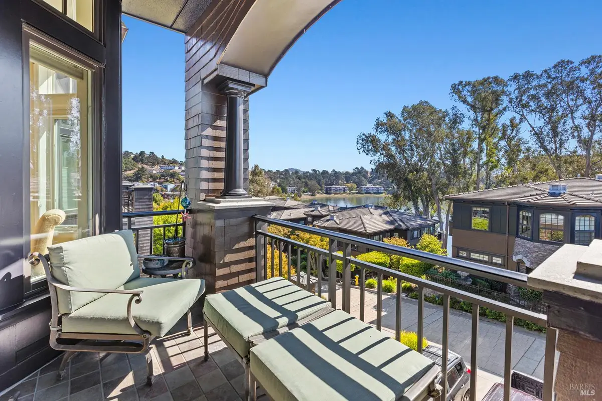17 De Silva Island Drive, Mill Valley, CA 94941 - #1
