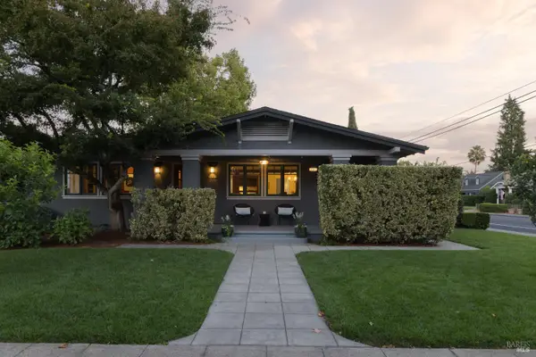 494 4th Street E, Sonoma, CA 95476