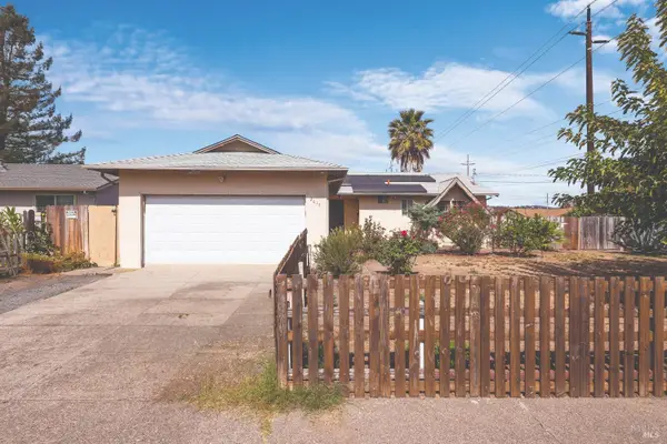 2615 Mohawk Street, Santa Rosa, CA 95403