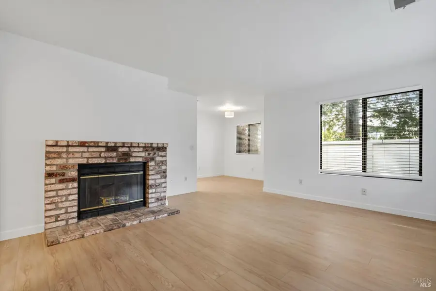 416 Park Place, Petaluma, CA 94954 - #3