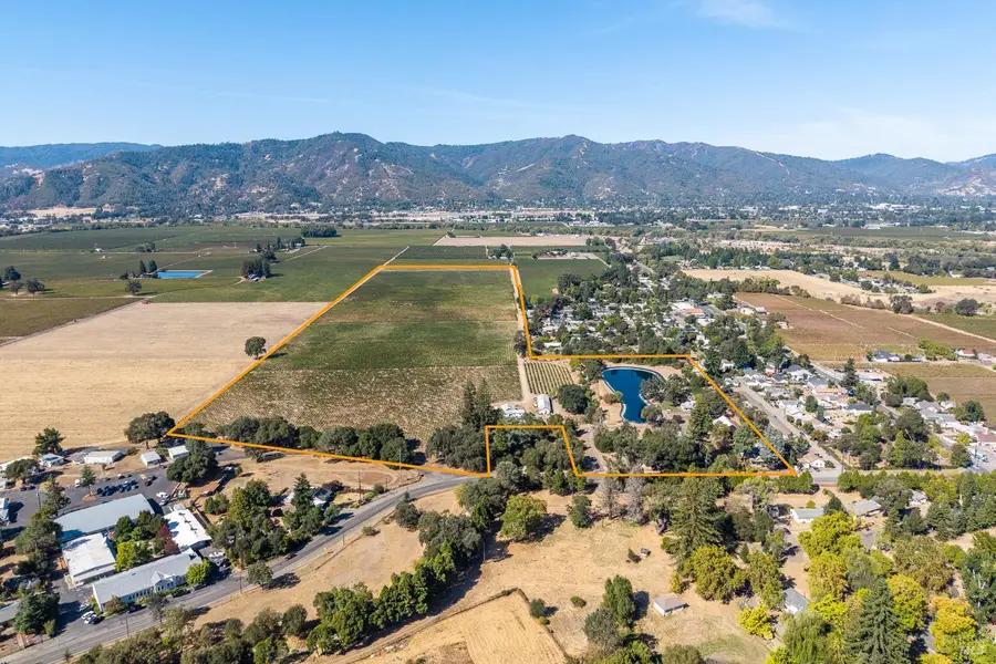 2070 Old River Road, Ukiah, CA 95482 - #2