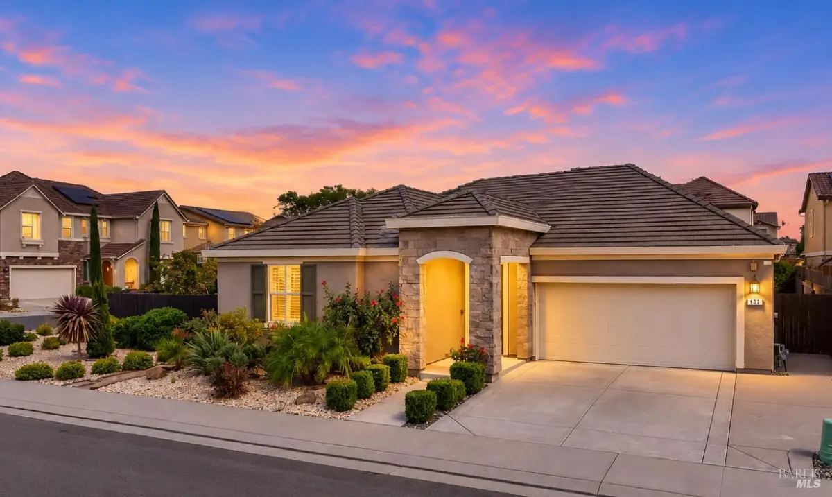 137 Clematis Street, Vacaville, CA 95687 - #1