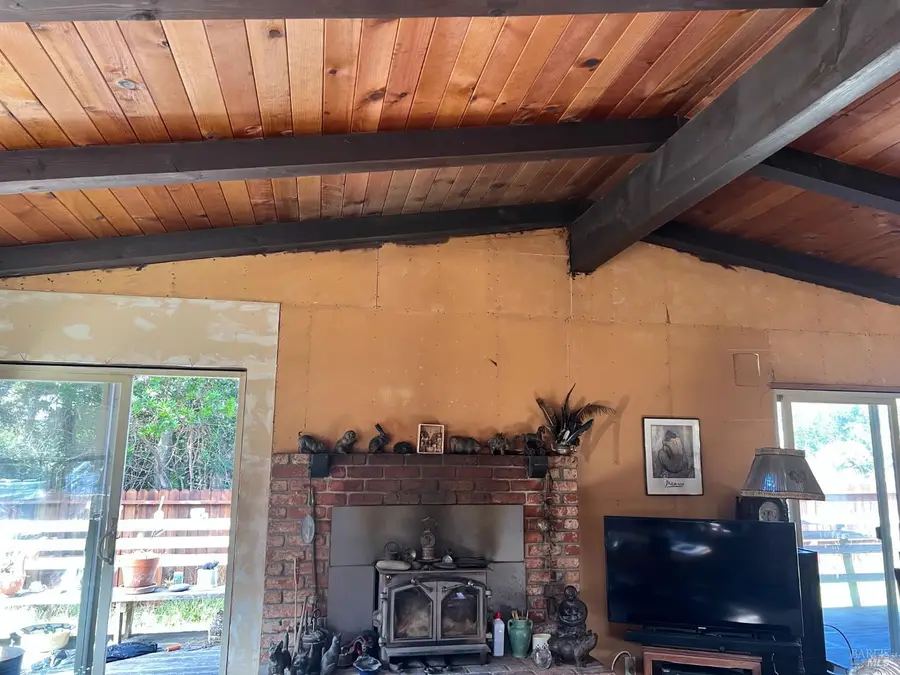 25221 Ward Avenue, Fort Bragg, CA 95437 - #2