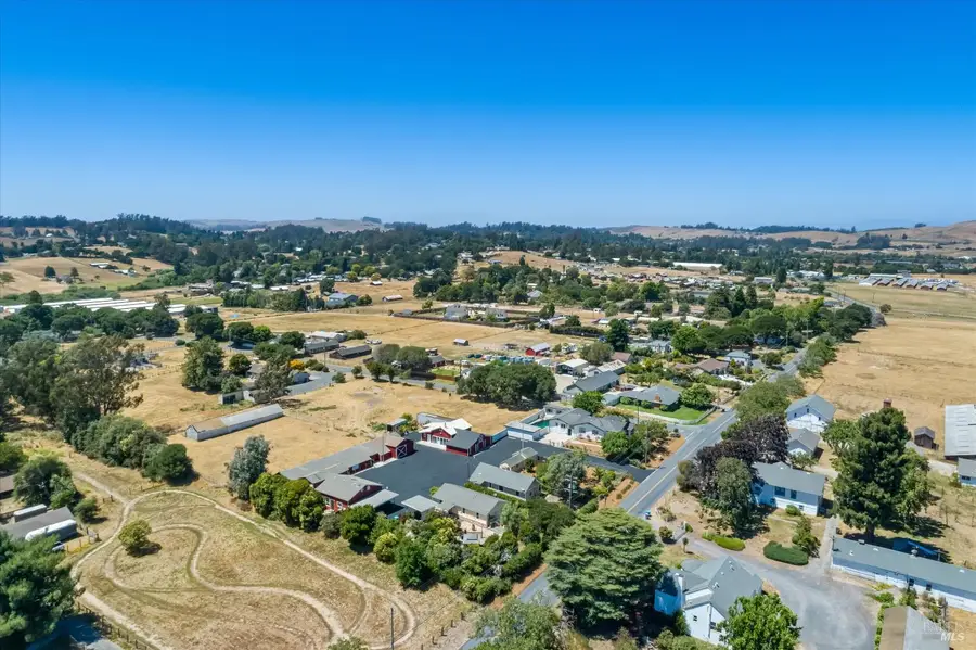 724 Liberty Road, Petaluma, CA 94952 - #2