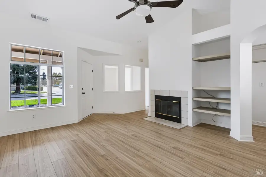 305 Victoria Drive, Dixon, CA 95620 - #3