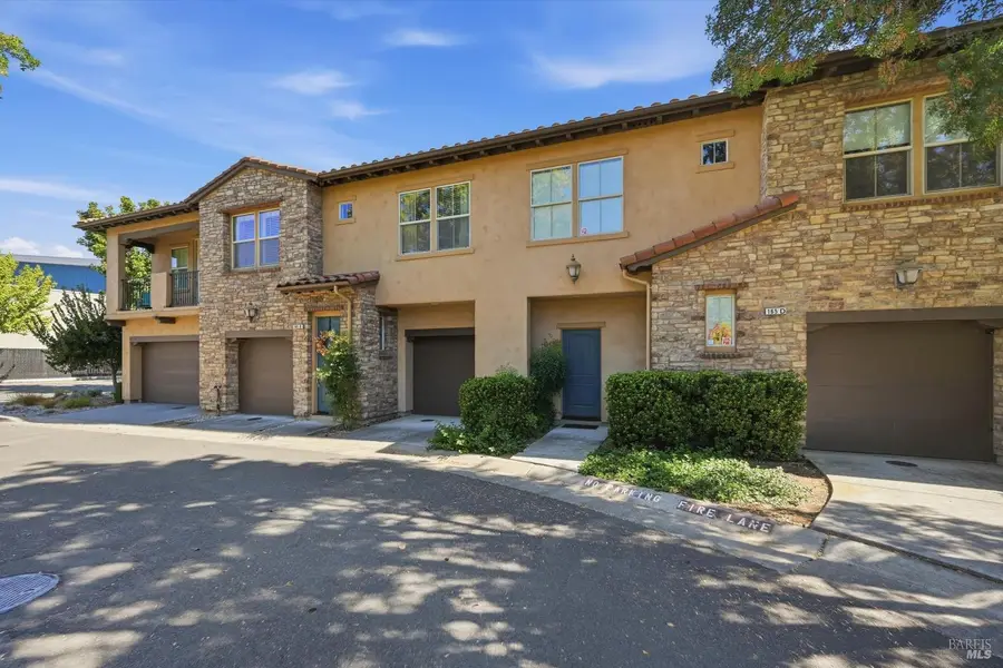 165 Stonegate Circle #B, Cloverdale, CA 95425 - #3