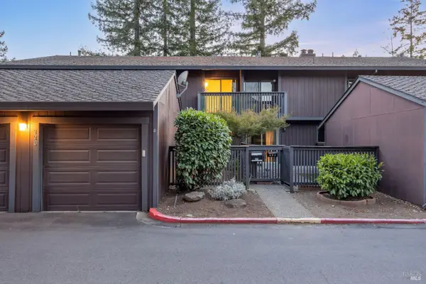 220 Los Alamos Road, Santa Rosa, CA 95409