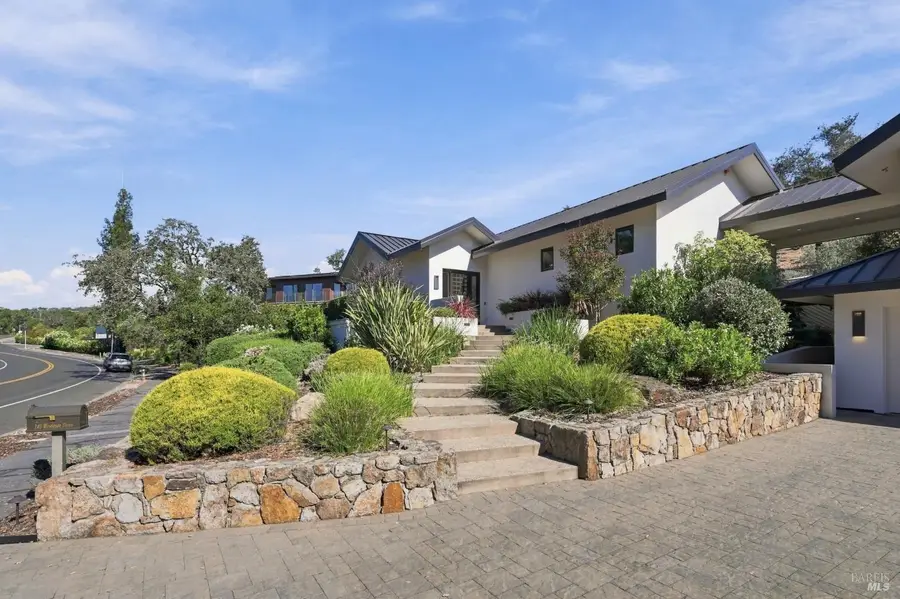 142 Westgate Drive, Napa, CA 94558 - #2