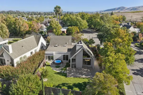 823 Crocus Drive, Sonoma, CA 95476