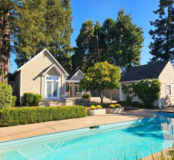 234 Lincoln Street, Healdsburg, CA 95448