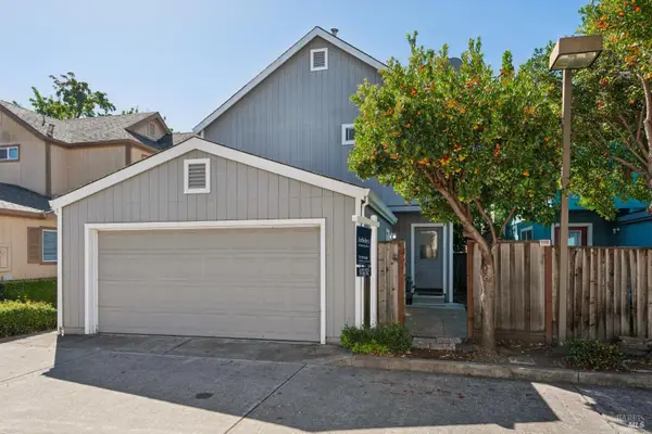 316 White Pine Court, Santa Rosa, CA 95403