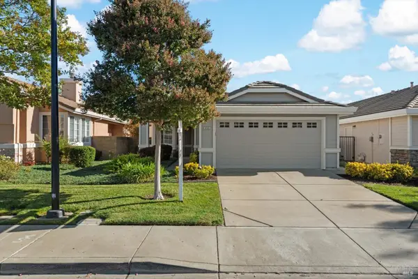 460 Mandarin Circle, Vacaville, CA 95687