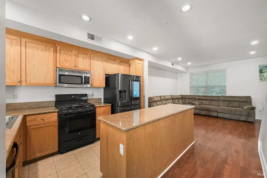 204 City Center Drive, Rohnert Park, CA 94928 - #3