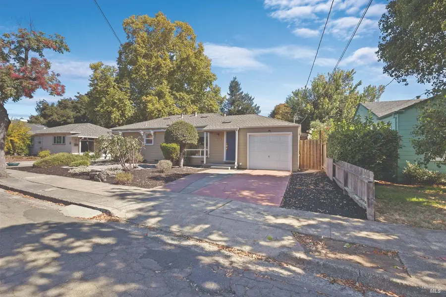 214 Gilbert Drive, Santa Rosa, CA 95405 - #3