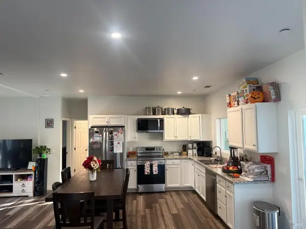 14006 Lakeshore Drive, Clearlake, CA 95422